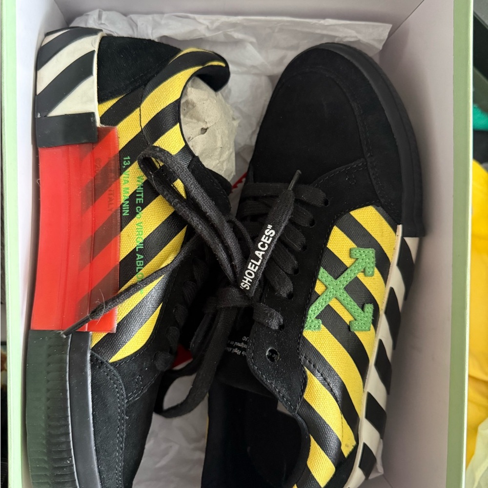 Off-White Black and Yellow Striped Sneakers